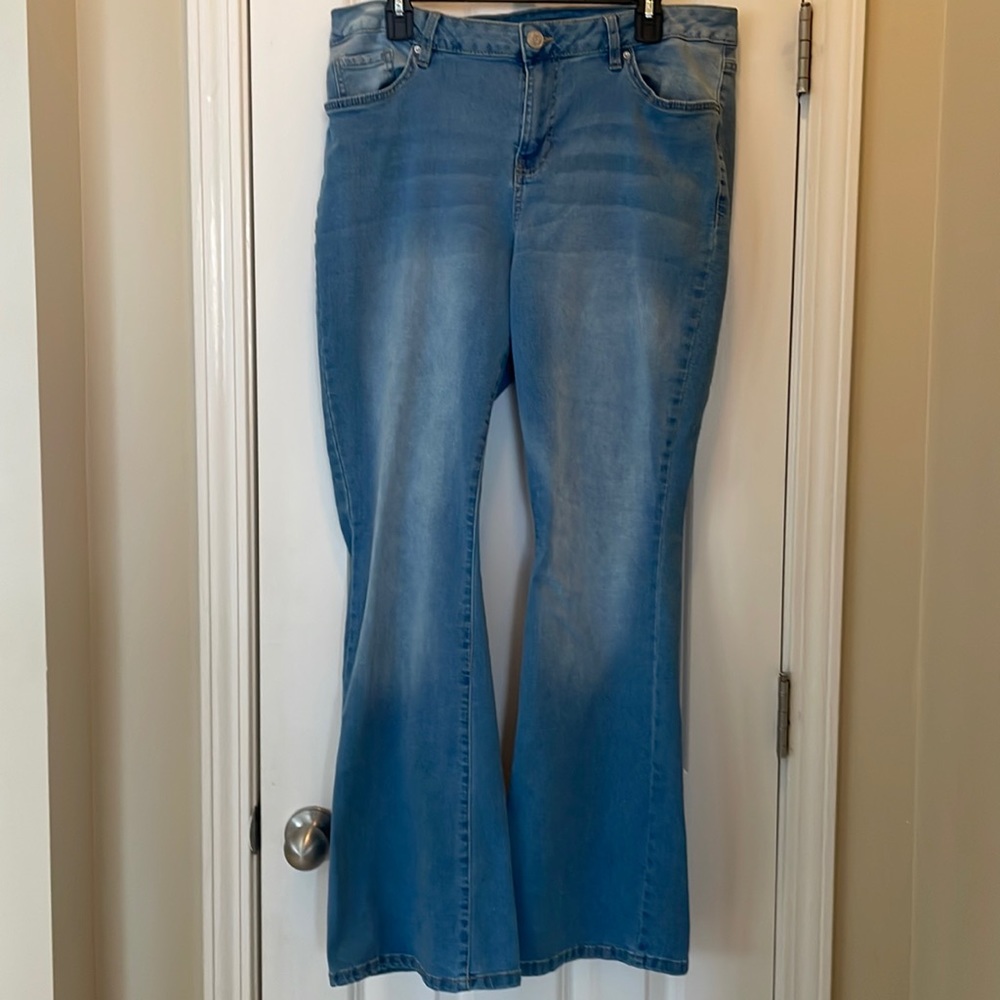 Light Blue Women's Flare Jeans 16W